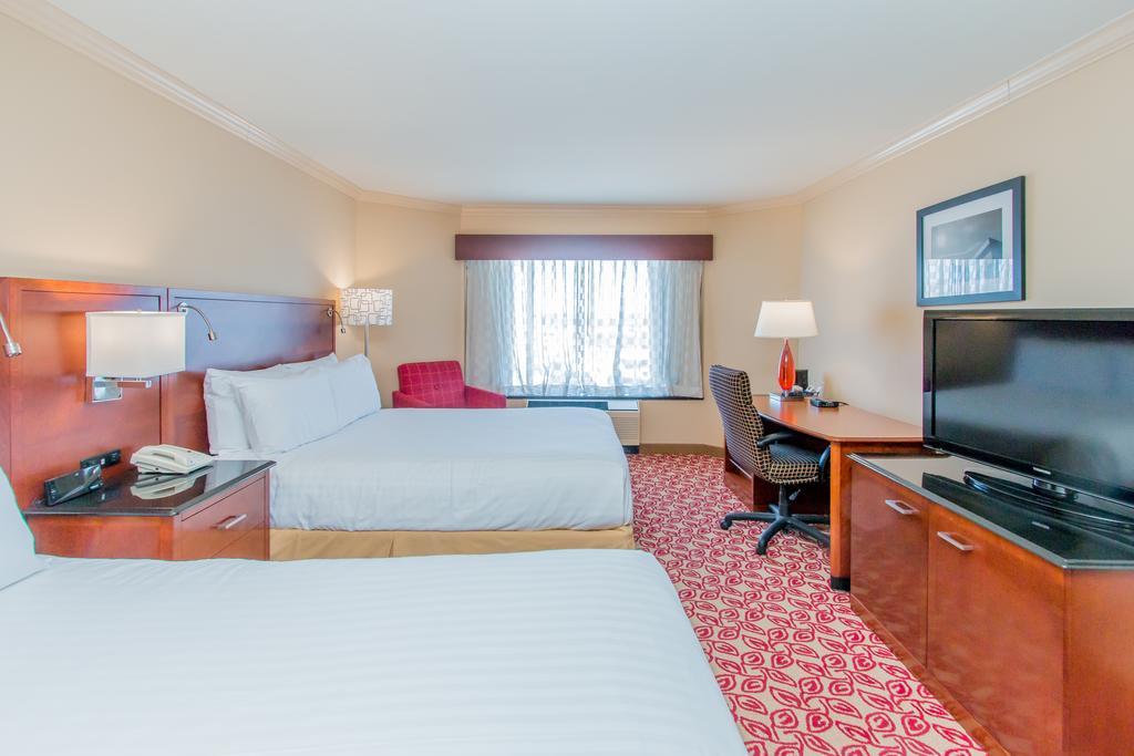 Doubletree By Hilton Battle Creek Hotel Exterior photo